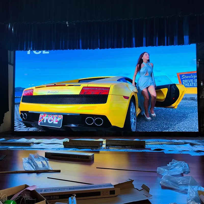 室内大型LEDビジョン 車両映像